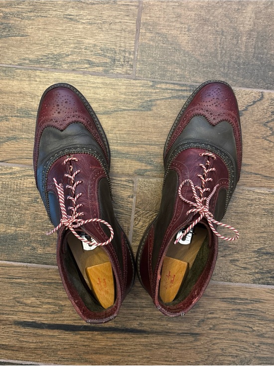 Allen Edmonds \